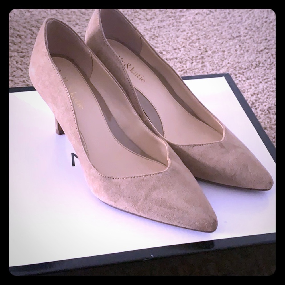 Kelly & Katie Nude Pump